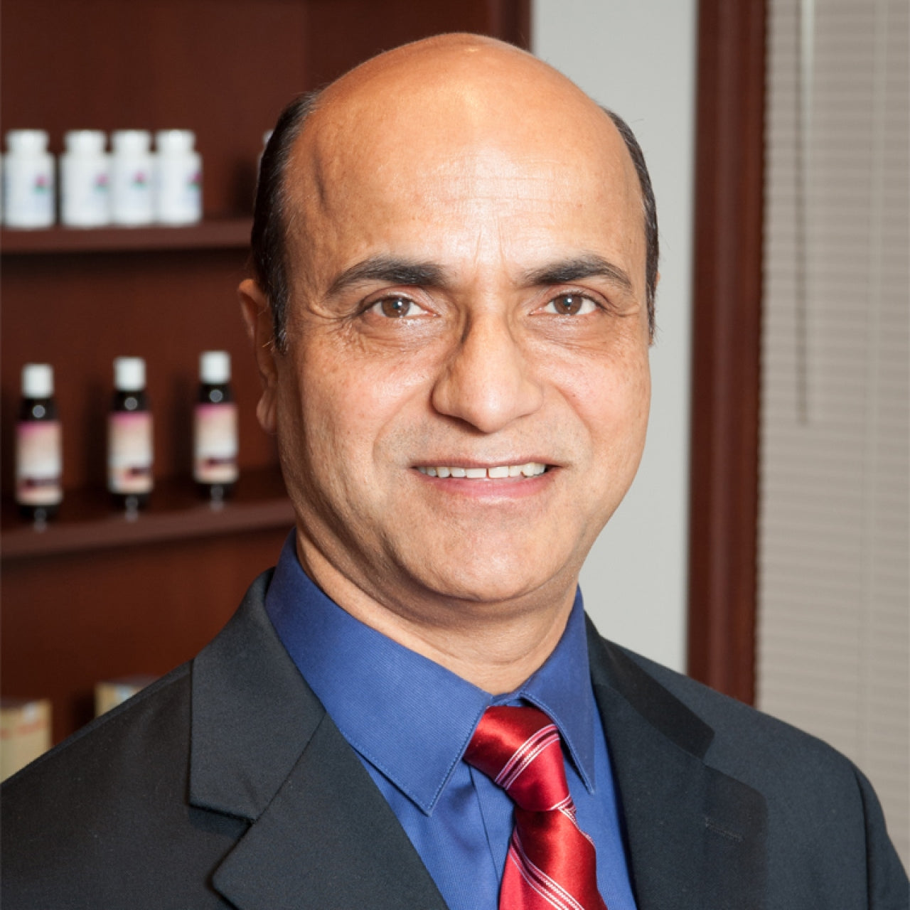 DR. SHAILINDER SODHI, BAMS, ND
